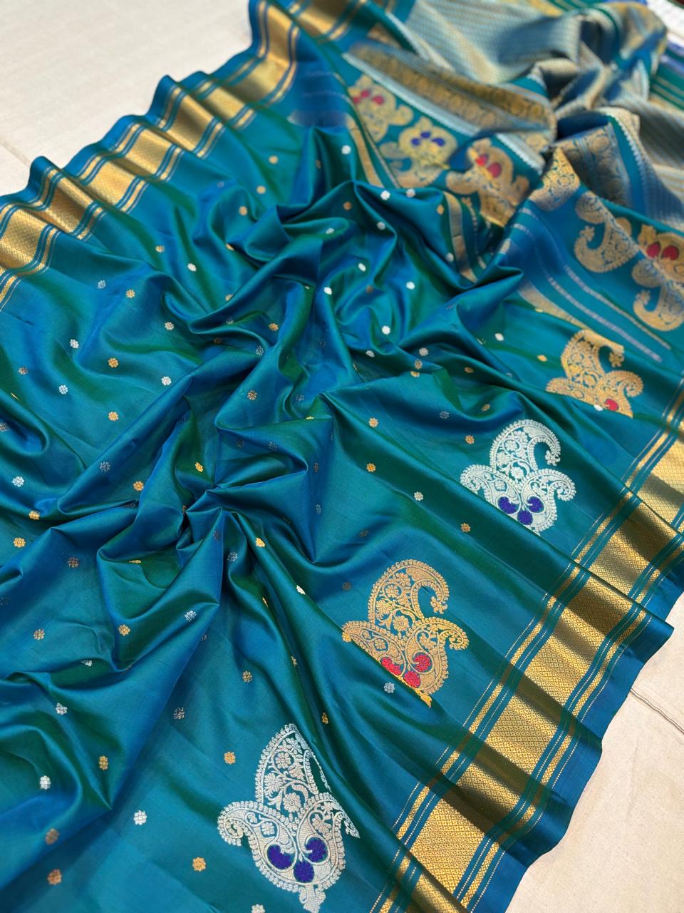 GADWAL PURE SILK MEENAKARI HANDLOOM SAREE